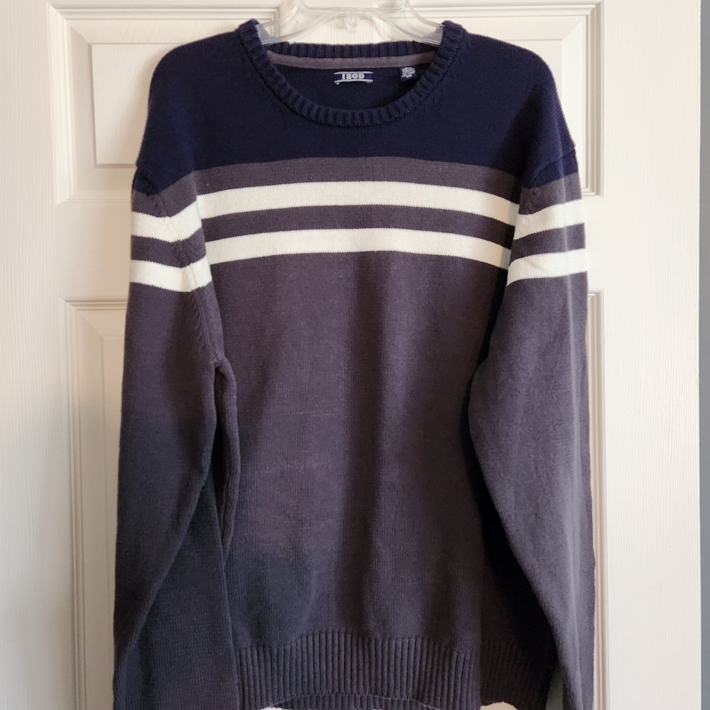 Men's Izod Sweater size 2XL .Gray and Navy